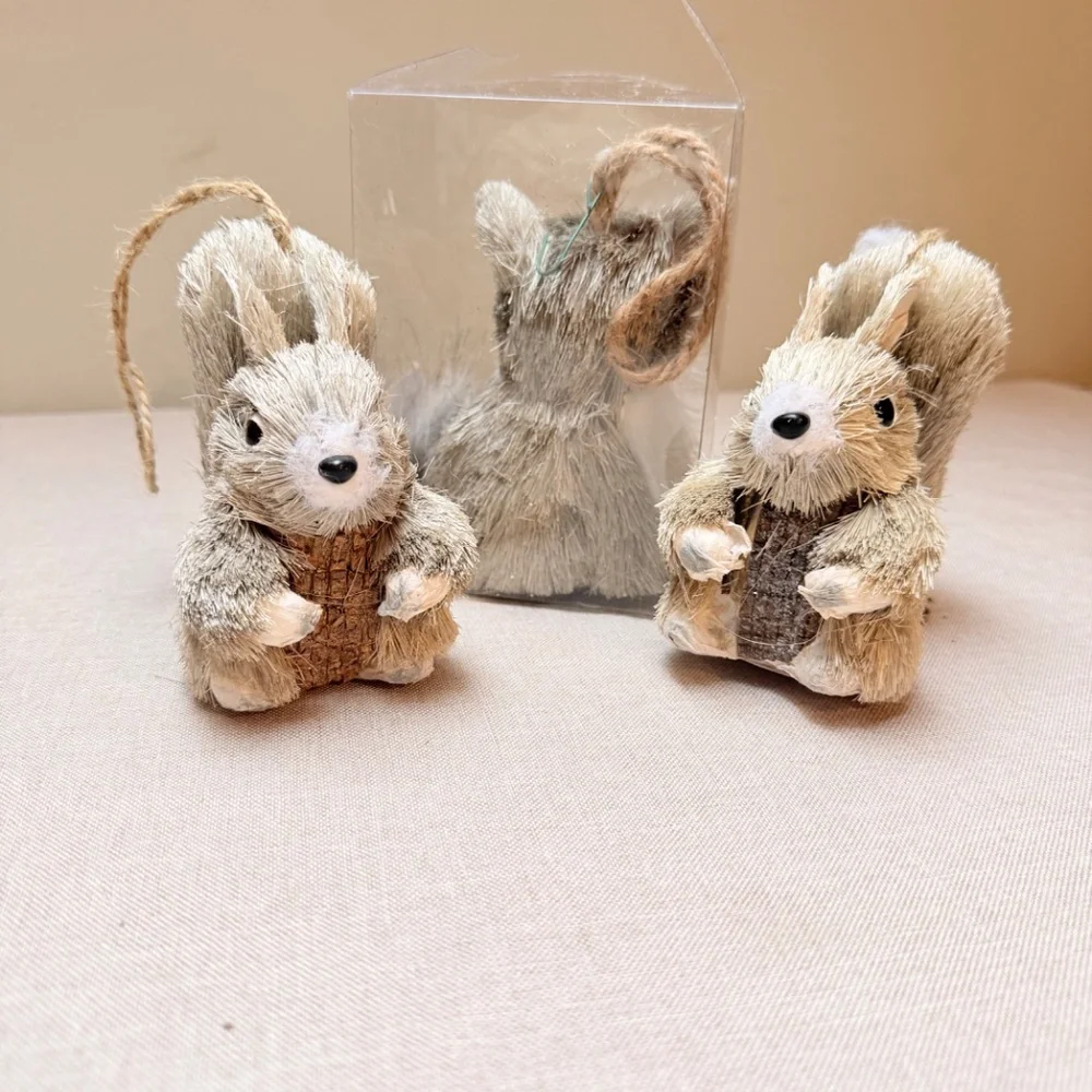 Straw Bristle Christmas Ornaments Decor Squirrels And Fox